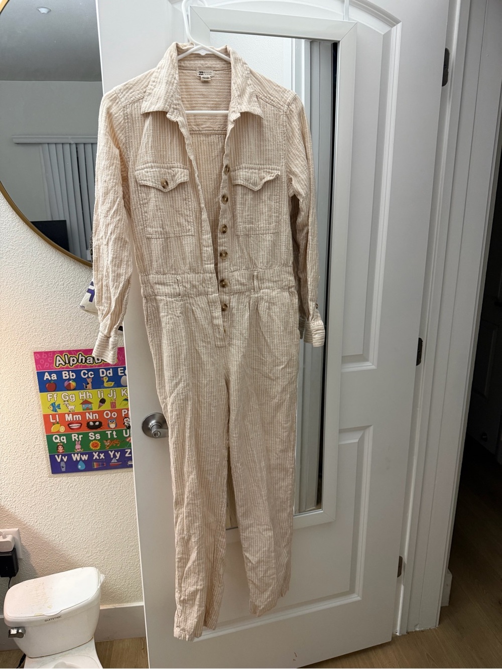 Women's Cream Long-Sleeve Button Front Jumpsuit size small billabong